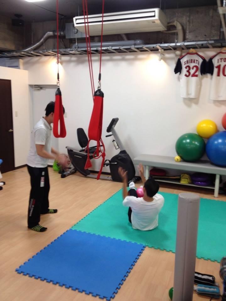 $パーソナルトレーニングと野球肩肘などスポーツ障害のリハビリ治療ならお任せ！プラストレーナーズ